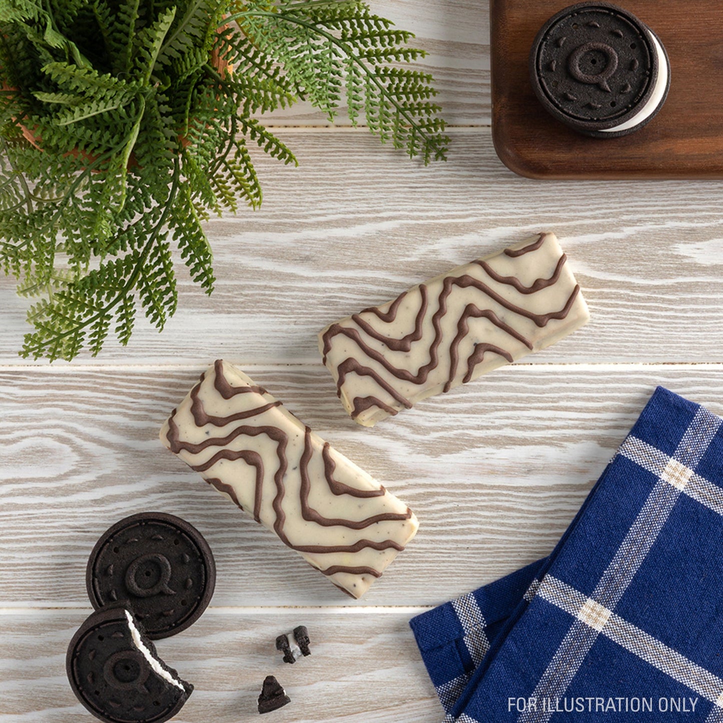 dipped-cookies-and-cream-protein-bars-v6 15807_QN_USA_ProteinBar_CAC_InterimAssetUpdate_Digital-Dipped-ProductCarouselSet_Tabletop2.jpg