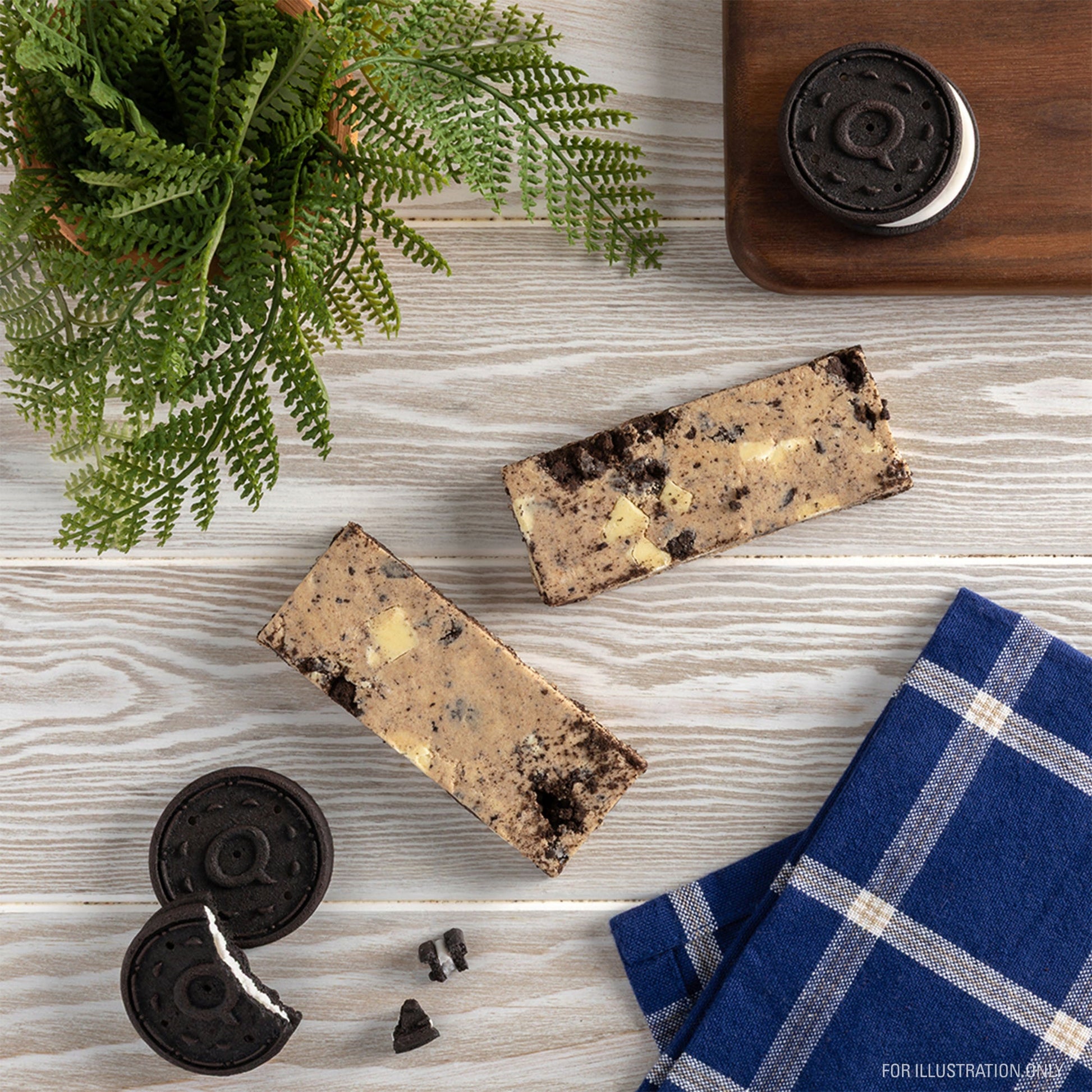 cookies-and-cream-protein-bars-k0 15807_QN_USA_ProteinBar_CAC_InterimAssetUpdate_Digital_Tabletop2.jpg